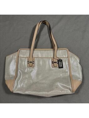Coach Shoulder Bag Taylor Alexis Silver Beige Y2K Vintage